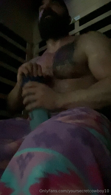 Yoursecretcowboy10