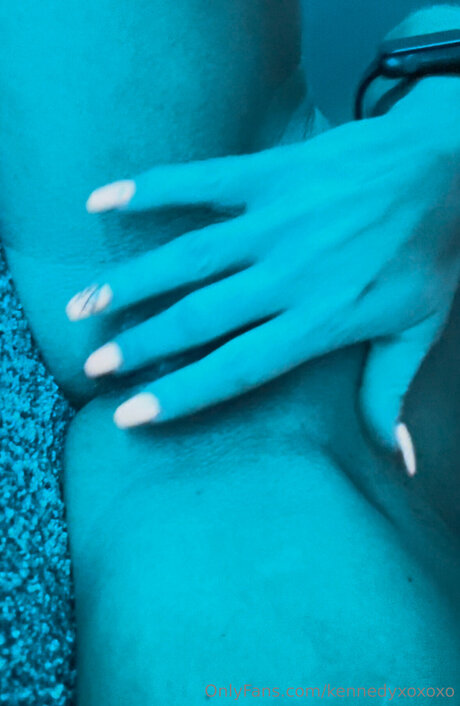 Nacktes geleaktes OnlyFans-Foto von Kennedyxoxoxo
