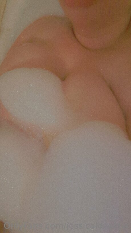 Nacktes geleaktes OnlyFans-Foto von Jessicalovecha