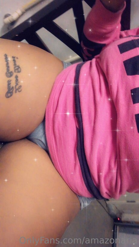 Nacktes geleaktes OnlyFans-Foto von Amazonariaxxx