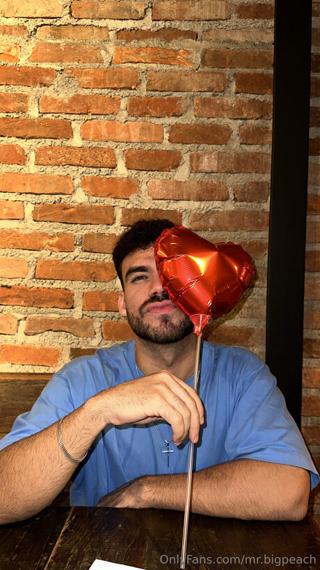 Mr Bigpeach