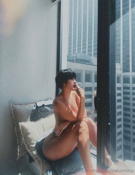 Adictivalumina