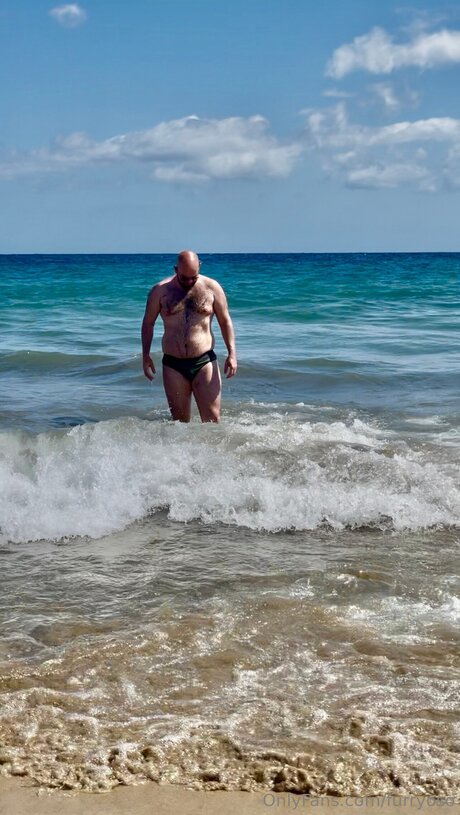 Nacktes geleaktes OnlyFans-Foto von Furryoso