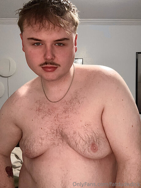 Nacktes geleaktes OnlyFans-Foto von Fatdudedick