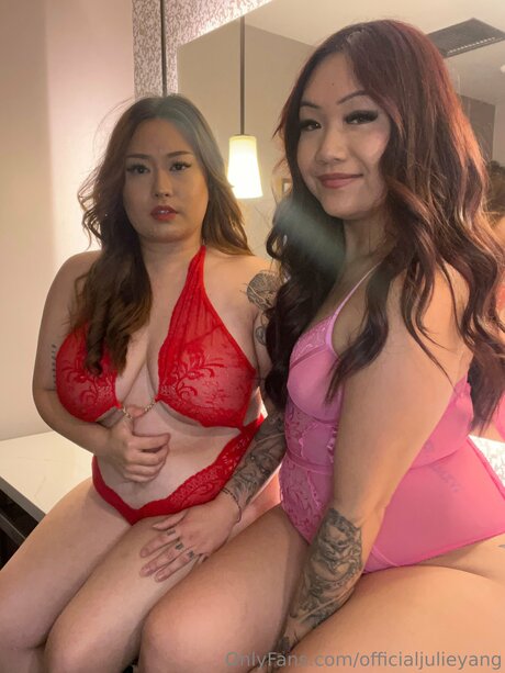 Officialjulieyang