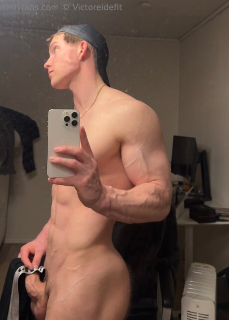 Nacktes geleaktes OnlyFans-Foto von Victoreidefitness
