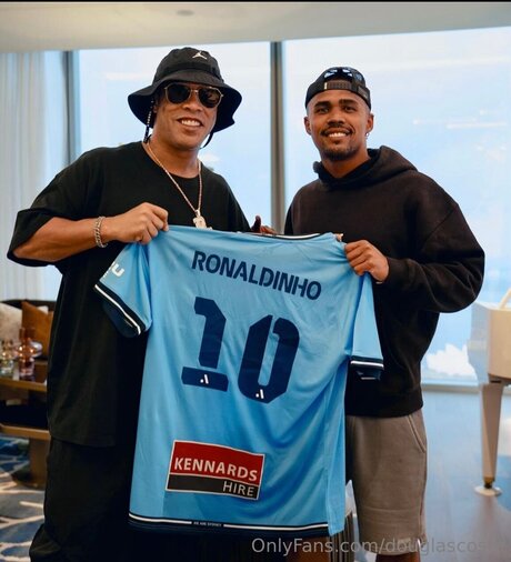 Nacktes geleaktes OnlyFans-Foto von Douglascosta