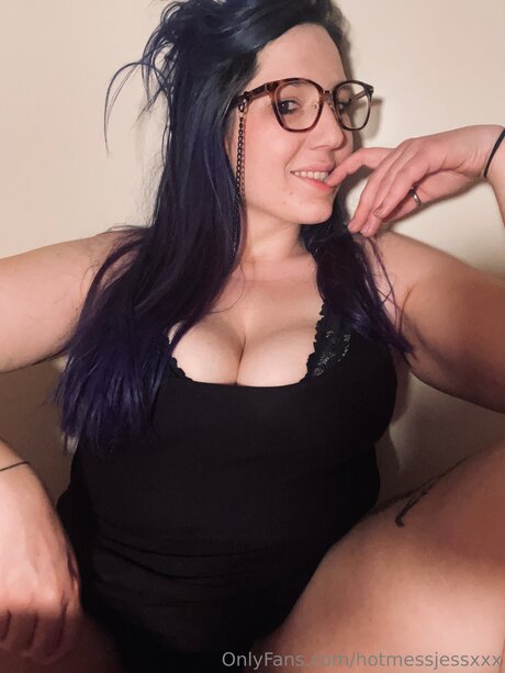 Hotmessjessxxx