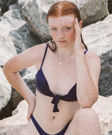 Nacktes geleaktes OnlyFans-Foto von Lilianna Ruger