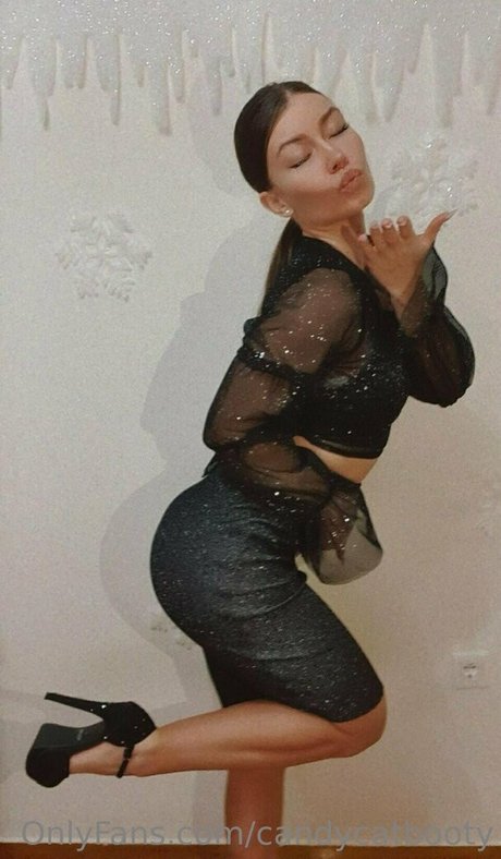Nacktes geleaktes OnlyFans-Foto von Candycatcris