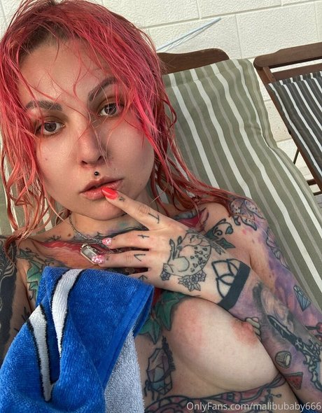 Nacktes geleaktes OnlyFans-Foto von Malibubaby666