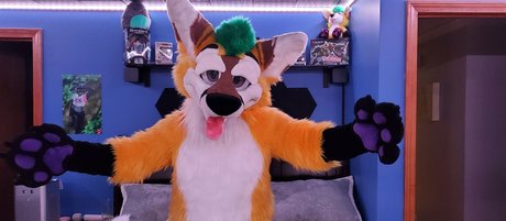 Thepineapplefox