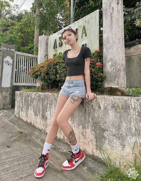 Nacktes geleaktes OnlyFans-Foto von Bhel Esguerra