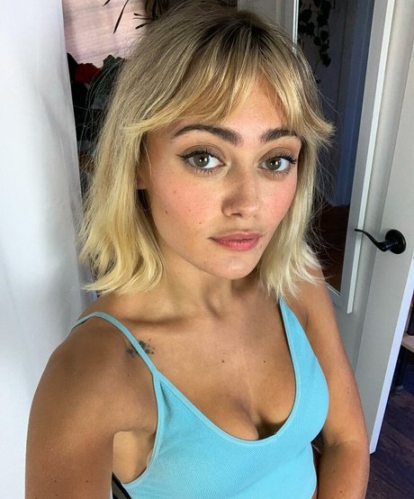 Nacktes geleaktes OnlyFans-Foto von Ella Purnell