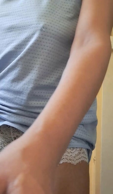 Nacktes geleaktes OnlyFans-Foto von Kiko Arps