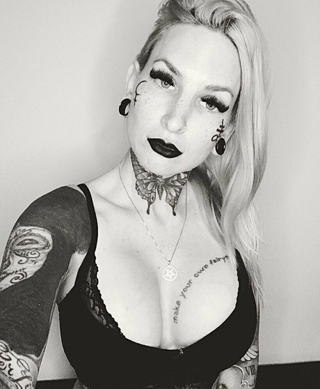 Chastitycouple666