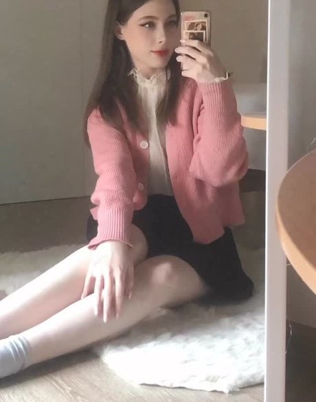 Nacktes geleaktes OnlyFans-Foto von Pommys World