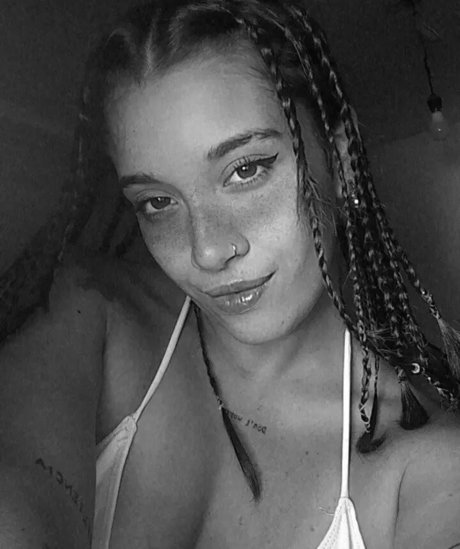 Nacktes geleaktes OnlyFans-Foto von Lufi Lu Figueras