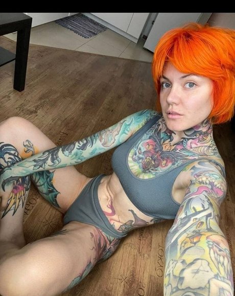 Nacktes geleaktes OnlyFans-Foto von Sneggavinni