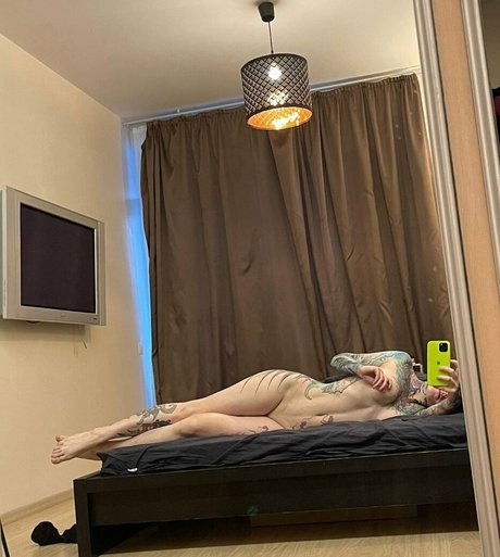 Nacktes geleaktes OnlyFans-Foto von Sneggavinni