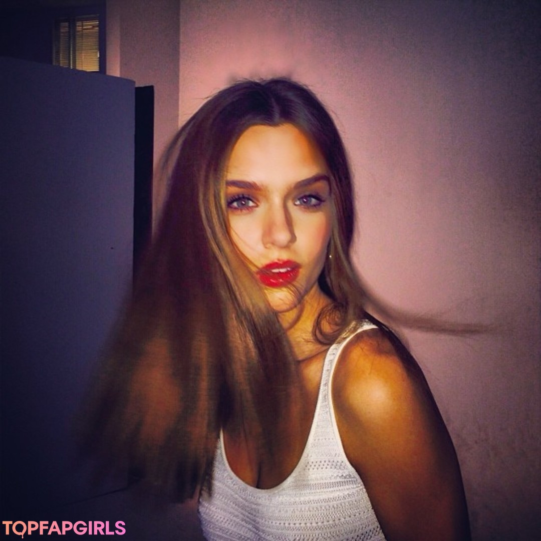 Nacktes geleaktes OnlyFans-Foto von Josephine Skriver #1653