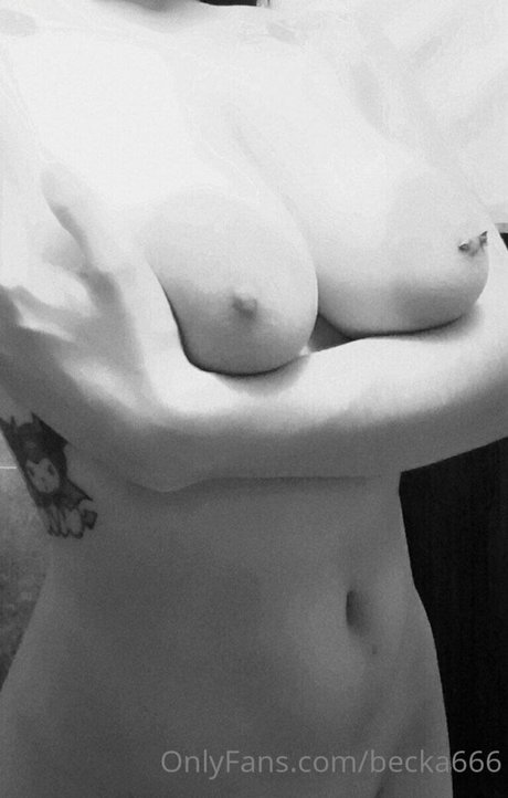 Nacktes geleaktes OnlyFans-Foto von Becka666