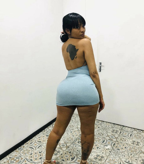 Nacktes geleaktes OnlyFans-Foto von Arrie Cakes