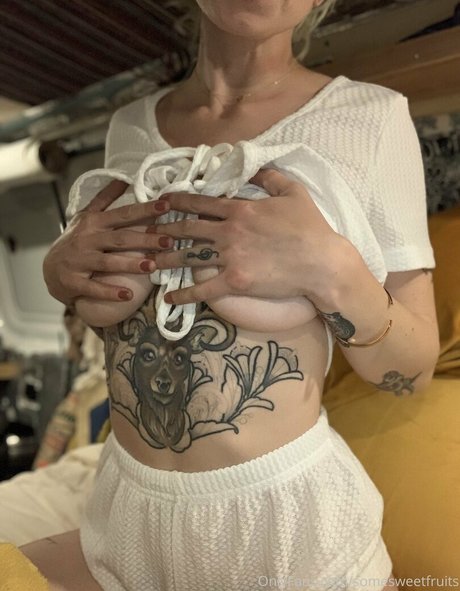 Nacktes geleaktes OnlyFans-Foto von Somesweetfruits