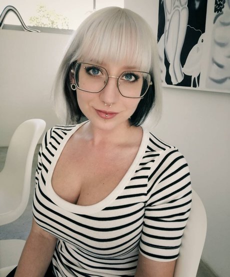 Nacktes geleaktes OnlyFans-Foto von Methvespertine
