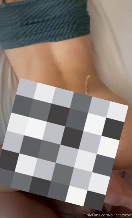 Nacktes geleaktes OnlyFans-Foto von Alliecatxoxo
