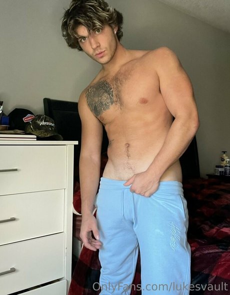 Nacktes geleaktes OnlyFans-Foto von Lukesvault