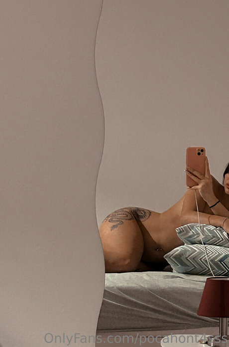 Nacktes geleaktes OnlyFans-Foto von Pocahont4sss