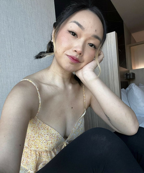 Nacktes geleaktes OnlyFans-Foto von Vatinakong