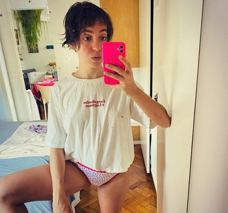 Nacktes geleaktes OnlyFans-Foto von Valentina Bandeira