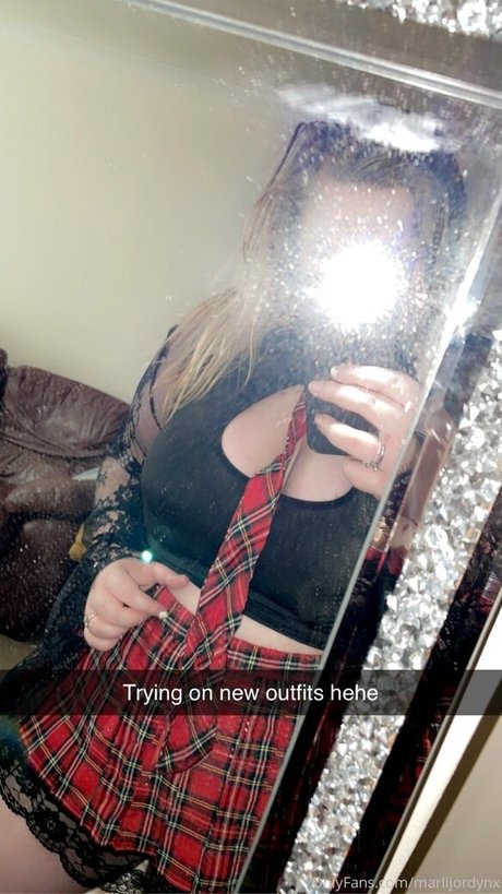 Nacktes geleaktes OnlyFans-Foto von Marlijordynx