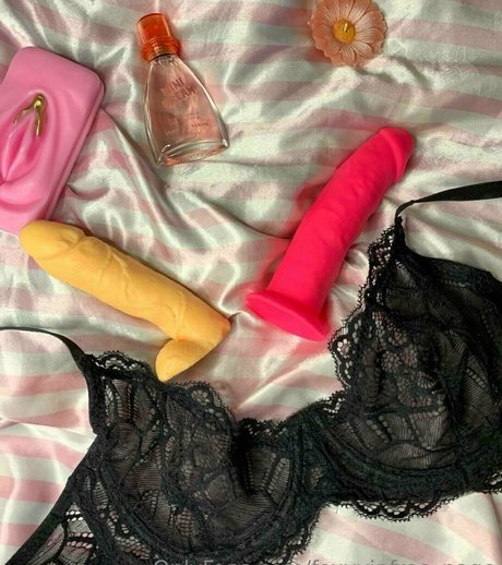 Nacktes geleaktes OnlyFans-Foto von Foxyvipfreepage