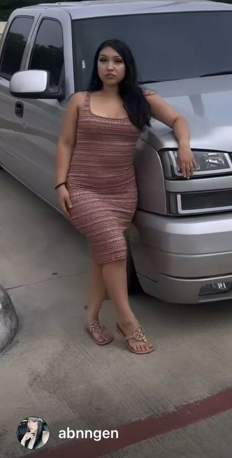 Nacktes geleaktes OnlyFans-Foto von Abnngen