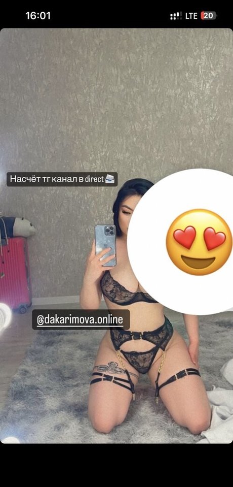 Nacktes geleaktes OnlyFans-Foto von Dakarimova Zhansaya