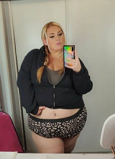 Lindseefoxxx