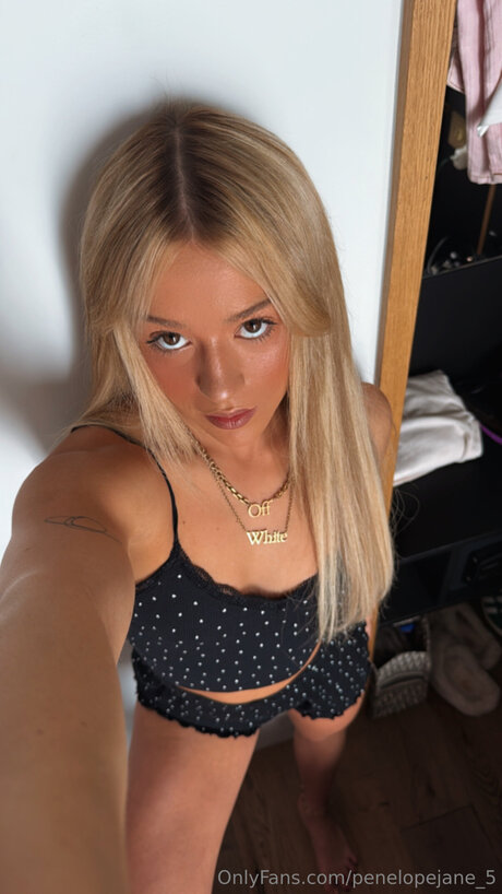 Penelopepeachesxo