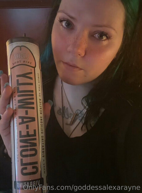 Goddessalexarayne