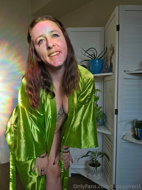 Slippysiren1