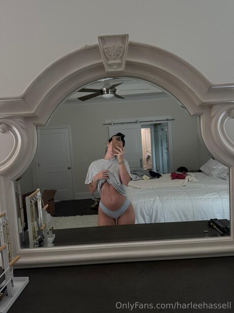 Nacktes geleaktes OnlyFans-Foto von Gmommy