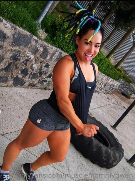Queenmuscleavery