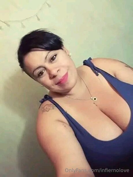 Nacktes geleaktes OnlyFans-Foto von Infiernolove