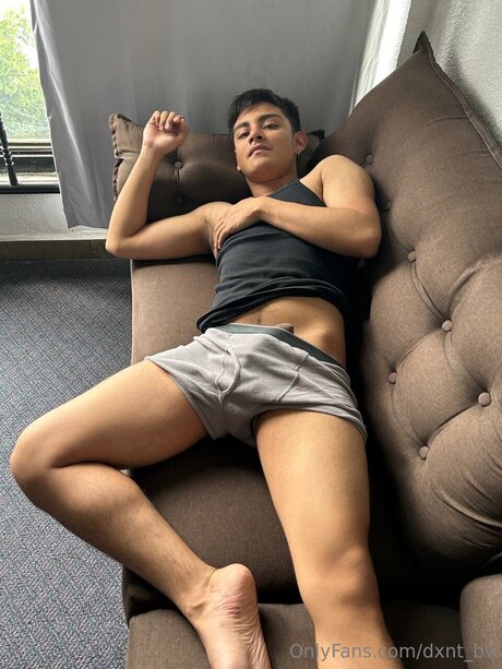 Nacktes geleaktes OnlyFans-Foto von Dxnt Bv