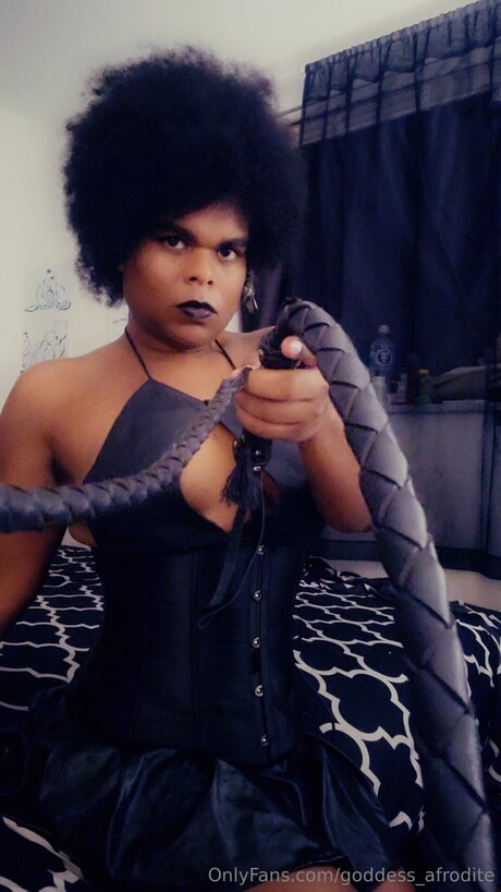 Nacktes geleaktes OnlyFans-Foto von Goddess Afrodite