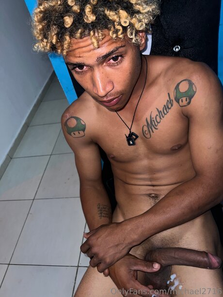 Nacktes geleaktes OnlyFans-Foto von Michael2716