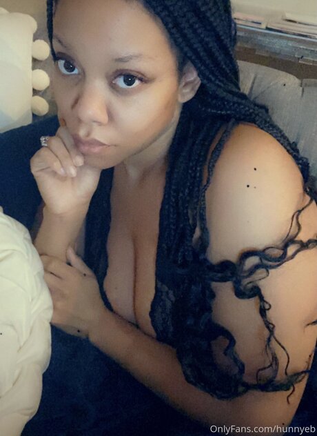 Nacktes geleaktes OnlyFans-Foto von Hunnyeb