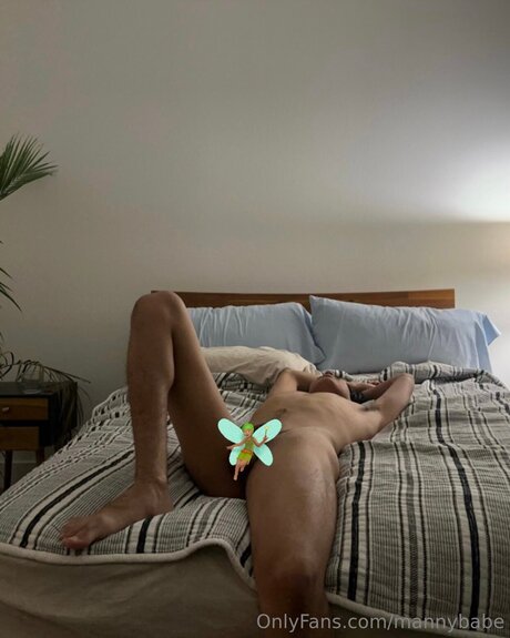 Nacktes geleaktes OnlyFans-Foto von Mannybabe